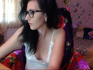 KRYSTYANAtheo bongacams