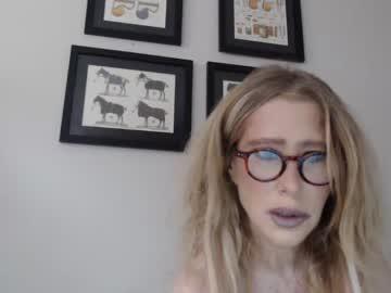 lady_english chaturbate