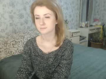 laragold_ chaturbate