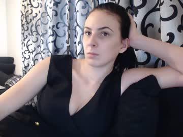 larysssdoll chaturbate