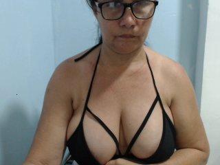 LATINAANALx bongacams