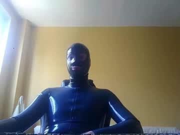 latexbreath chaturbate