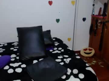 latina_naughtyy chaturbate