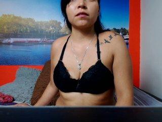 latinamila bongacams