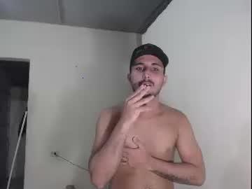 latinmenhugecock chaturbate