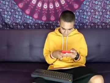 latinsexyboy7 chaturbate