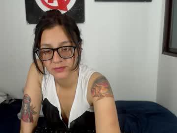 laura_maxwell chaturbate