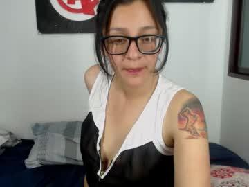 laura_maxwell chaturbate