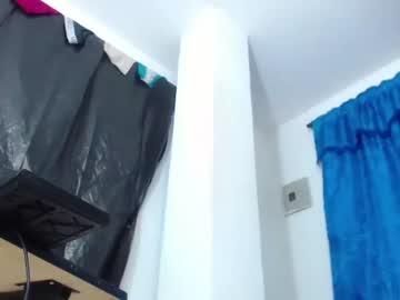 laura_sexydoll69 chaturbate