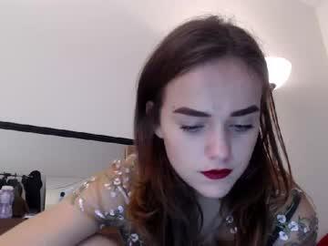 lava_cake_mood chaturbate