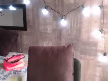 leah_armstrong chaturbate