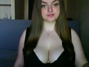 lia2713 chaturbate