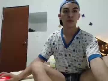 liam_miles chaturbate