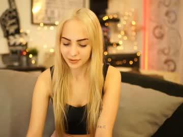 lilyland_ chaturbate