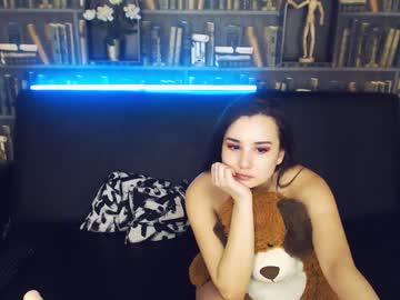 linda_brith chaturbate