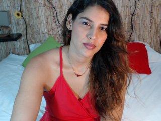 lindaitati chaturbate