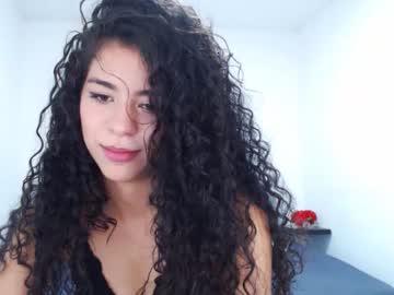 lindalowe chaturbate