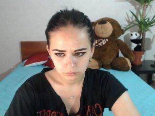 LisaShelby bongacams