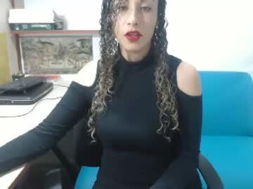 lisaprestonsex18 chaturbate