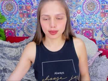 little_hailey chaturbate