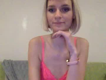 little_kitten3 chaturbate