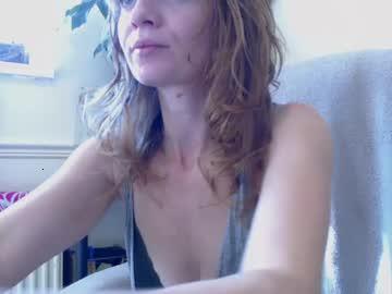 little_red_foxy chaturbate