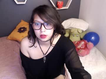 littlee_sophy chaturbate