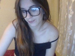 littlegirl94 bongacams