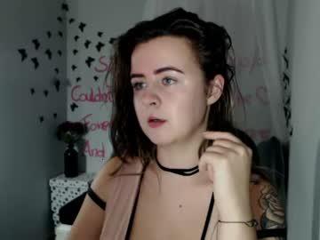 littletrisha chaturbate