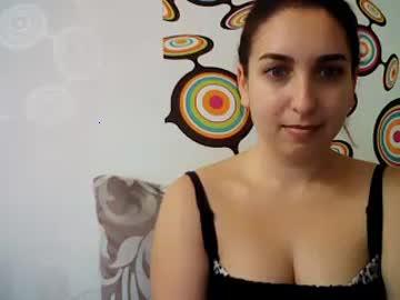 livia16 chaturbate