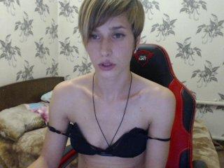 LizaLarson bongacams