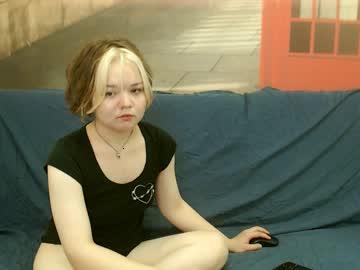 louise_saiko chaturbate