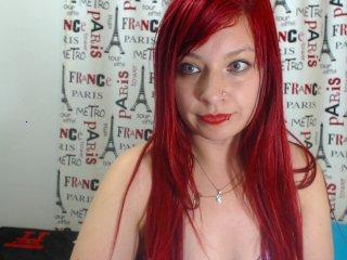 Lovely-eyess bongacams