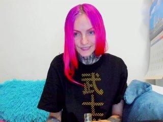 LucyElfen bongacams