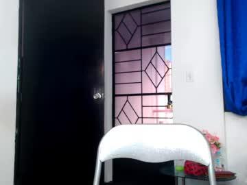 lucia_petit chaturbate