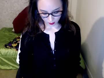 lucy_laurens chaturbate