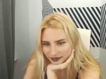 lucy_walsh chaturbate