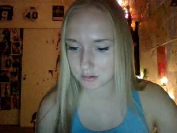 lucygoosey1998 chaturbate