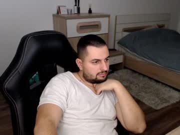 luke_xl chaturbate