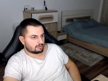 luke_xl chaturbate