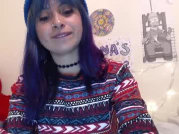 lunarainbow23 chaturbate