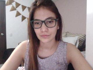 MaryJan333 bongacams