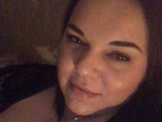 Marycharmer bongacams