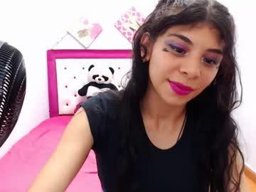 martiinaluxy chaturbate