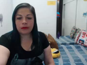 martinaabellan chaturbate