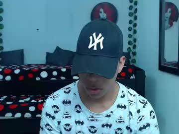 max_hot_latin chaturbate