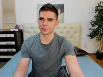 maximilianholly chaturbate