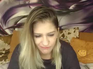 mayahotkiss chaturbate