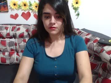 melanie_collinz chaturbate