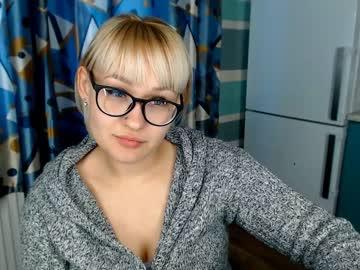 melanie_loves_cakes chaturbate